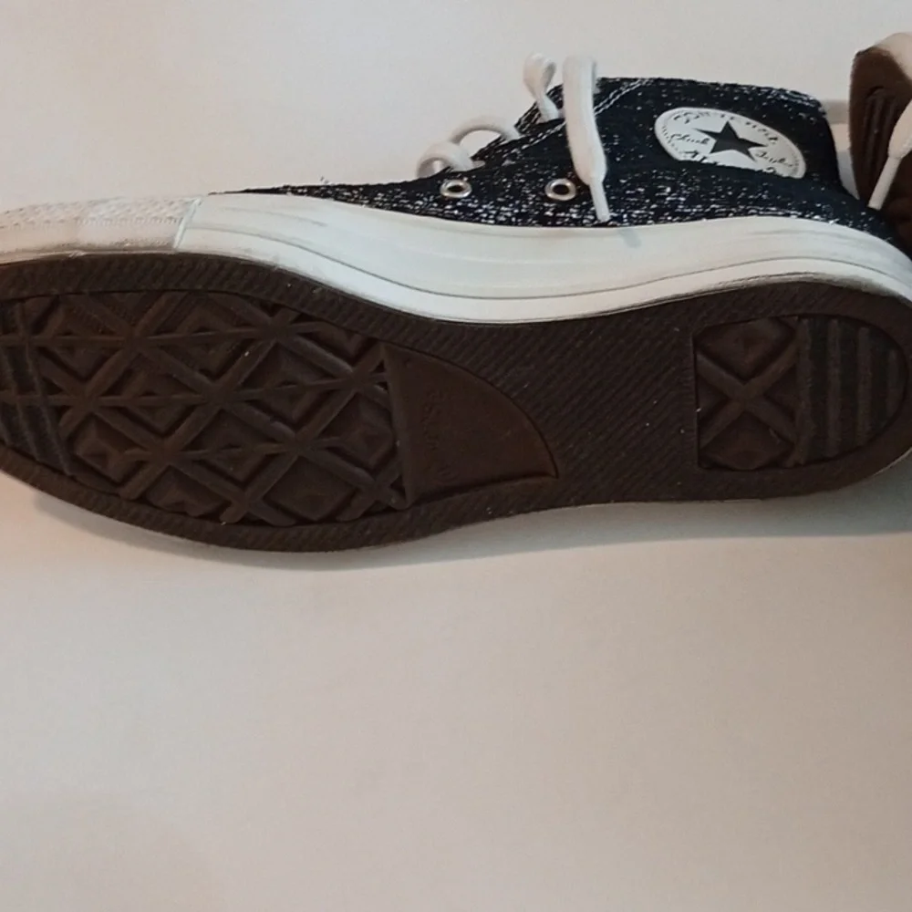 Converse Chuck Taylor High Top Sneaker in metallic Silver - Picture 7 of 8